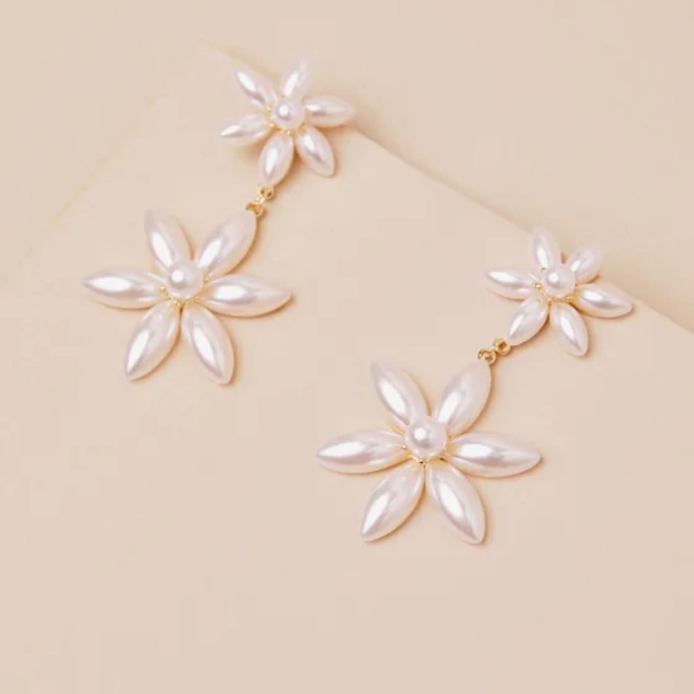 Lulus Chloris White Pearl Flower Drop Earrings